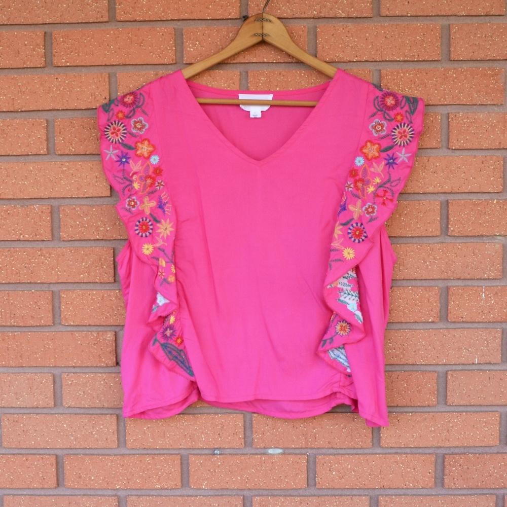 3/$20 Isa & Ella- Pink Embroidered Crop Top